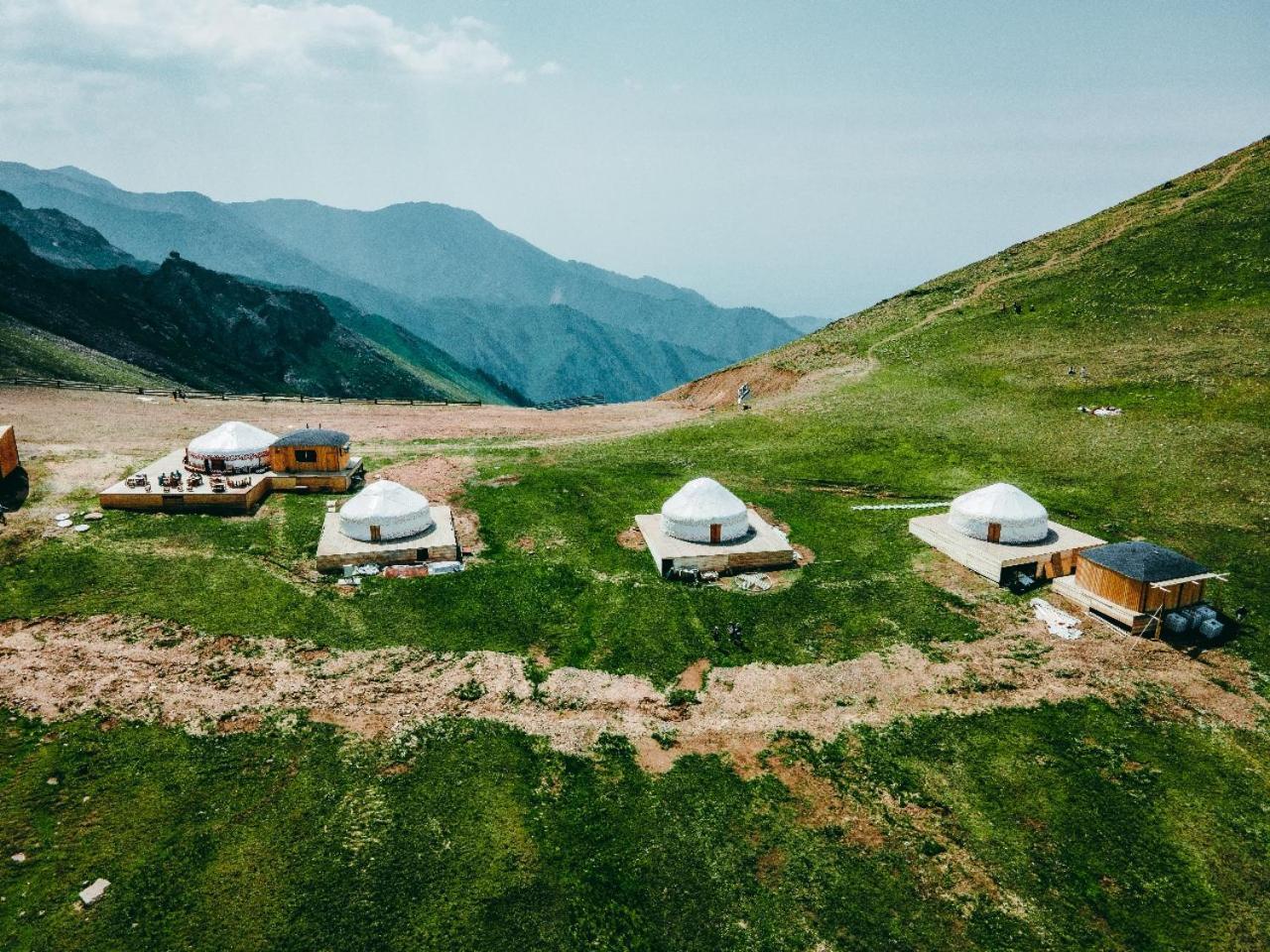 Yurta Base Camp, Shymbulak Mountain Resort Besqaynar Exterior foto