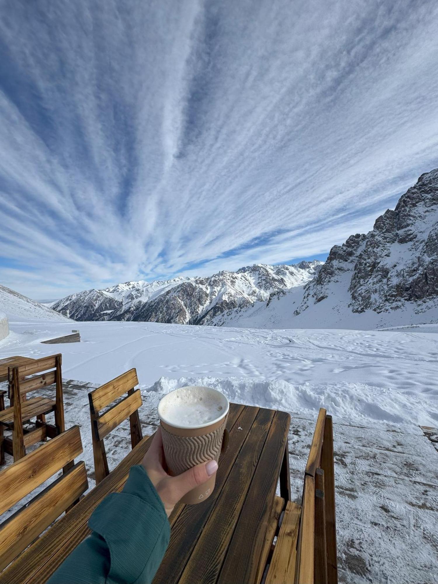 Yurta Base Camp, Shymbulak Mountain Resort Besqaynar Exterior foto